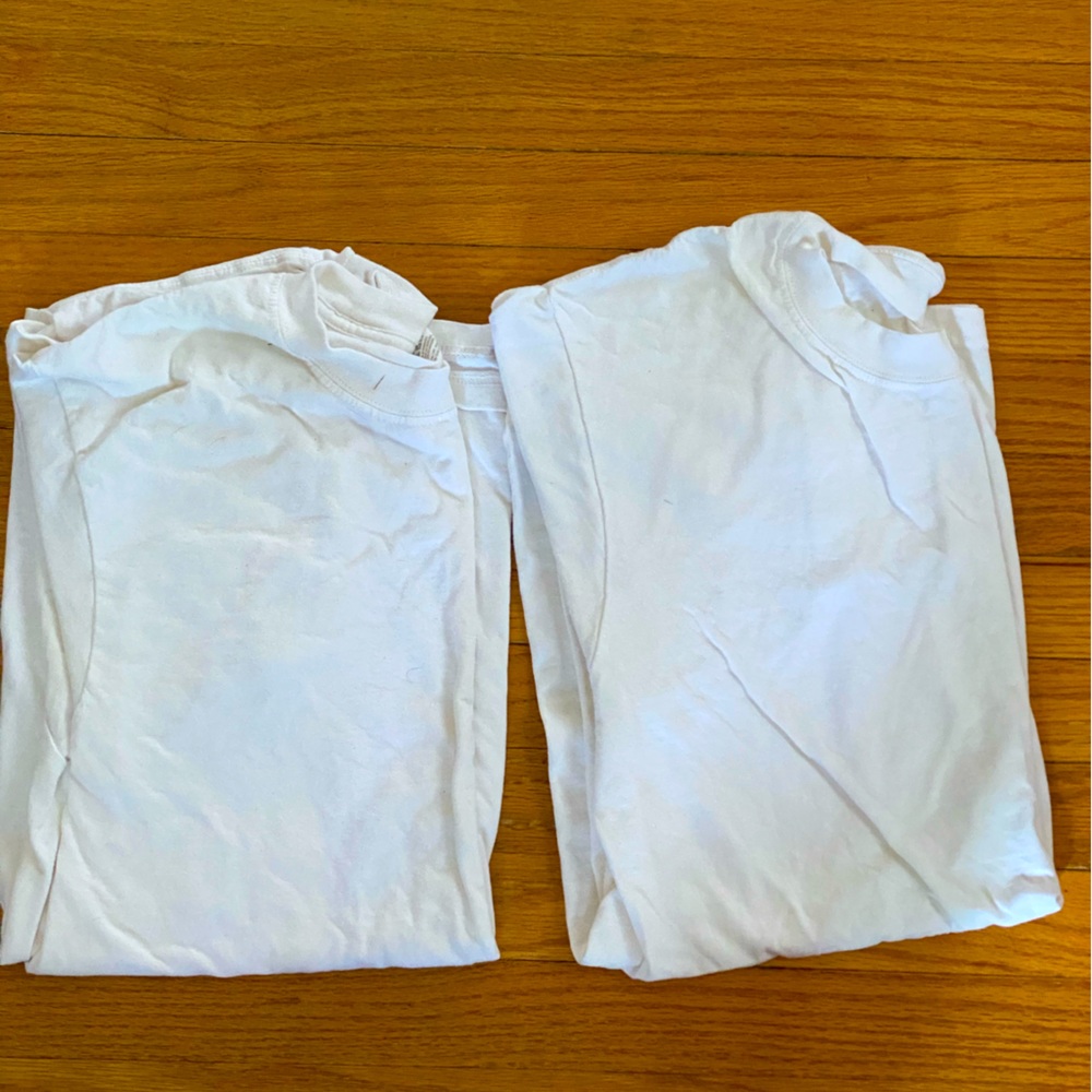 2 White shirts
